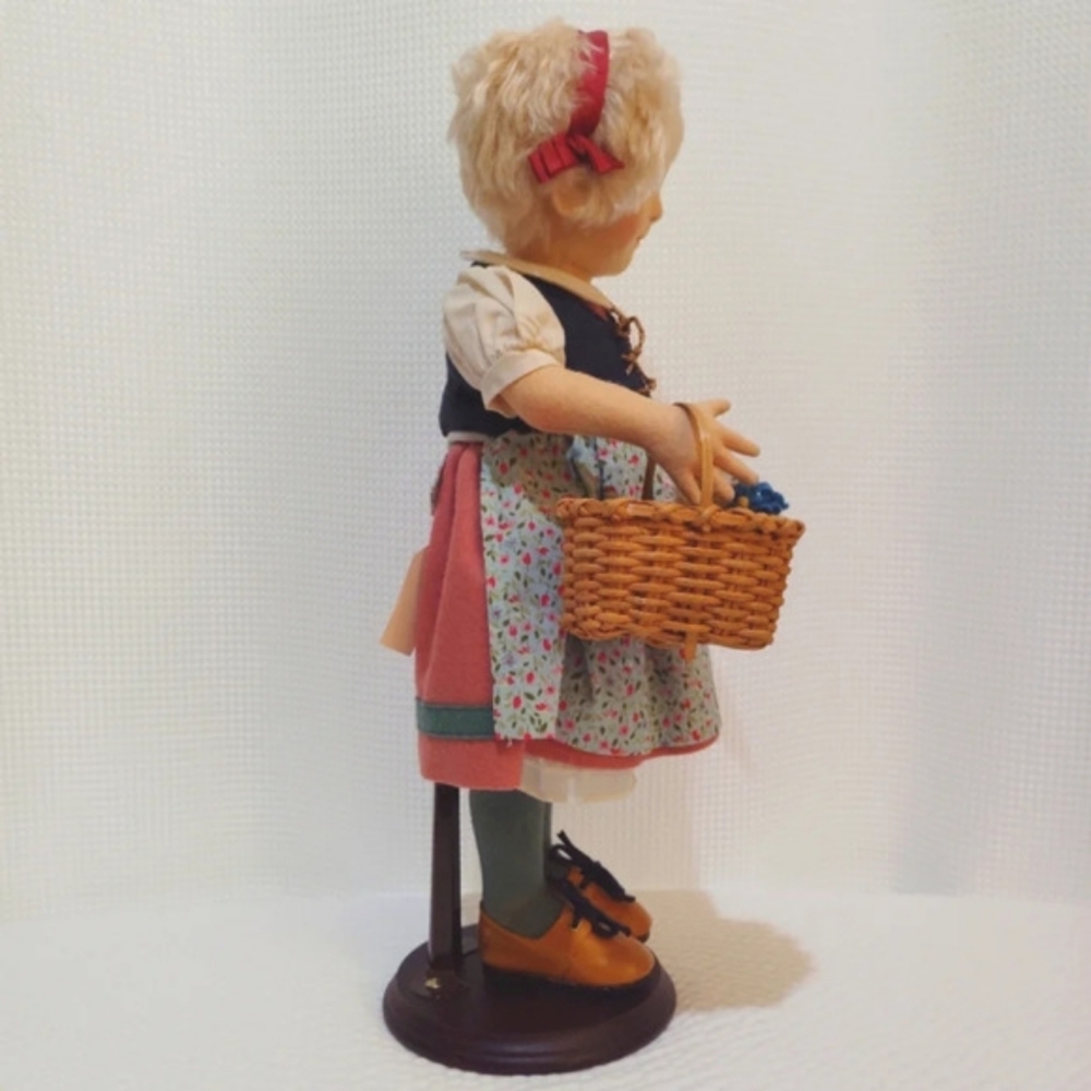 Ultra Rare Steiff John Wright Kinder Sophie Doll Vermont Felt 17" - Picture 9 of 15